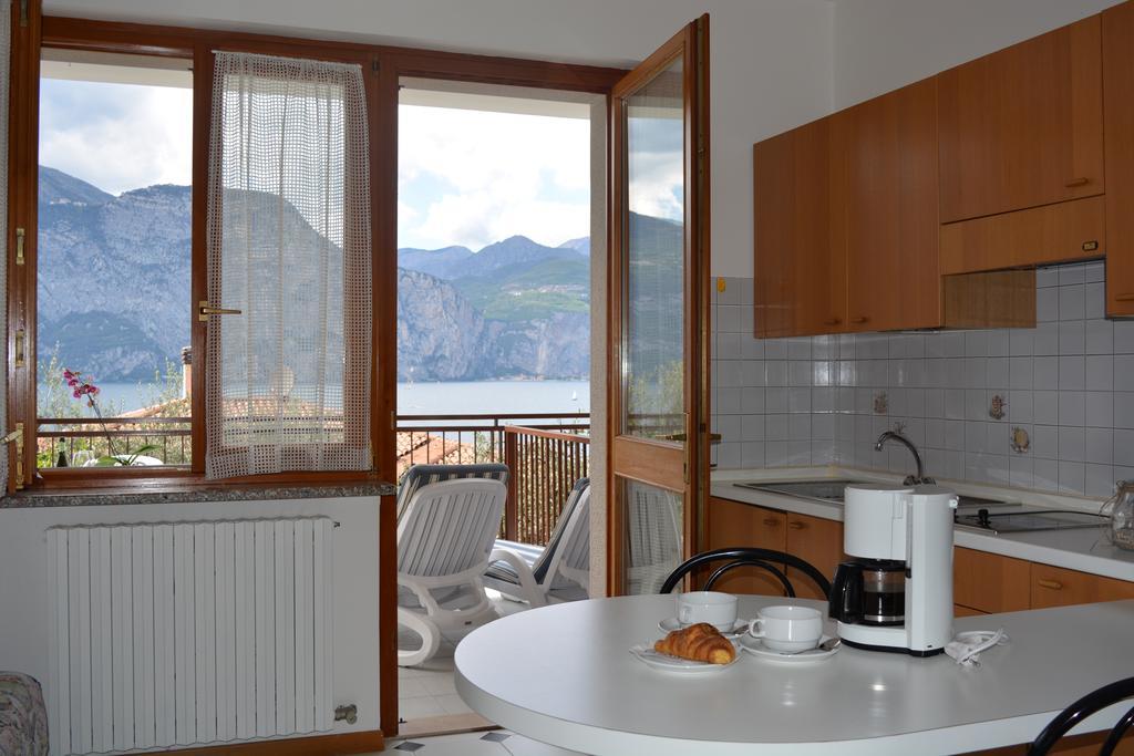 Residence San Vito Бренцоне-суль-Гарда Экстерьер фото